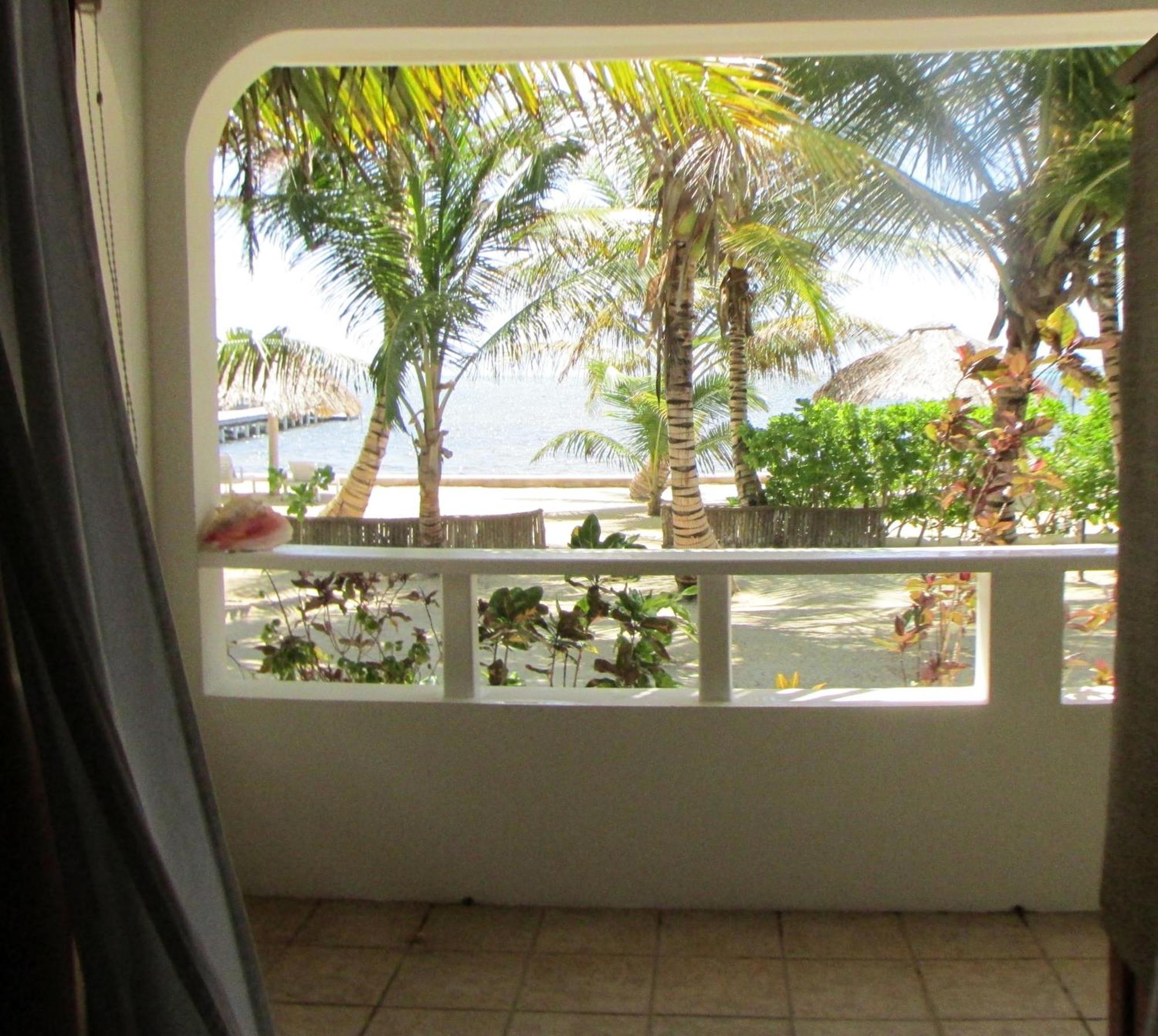 Cocotal Inn And Cabanas San Pedro  Rum bild