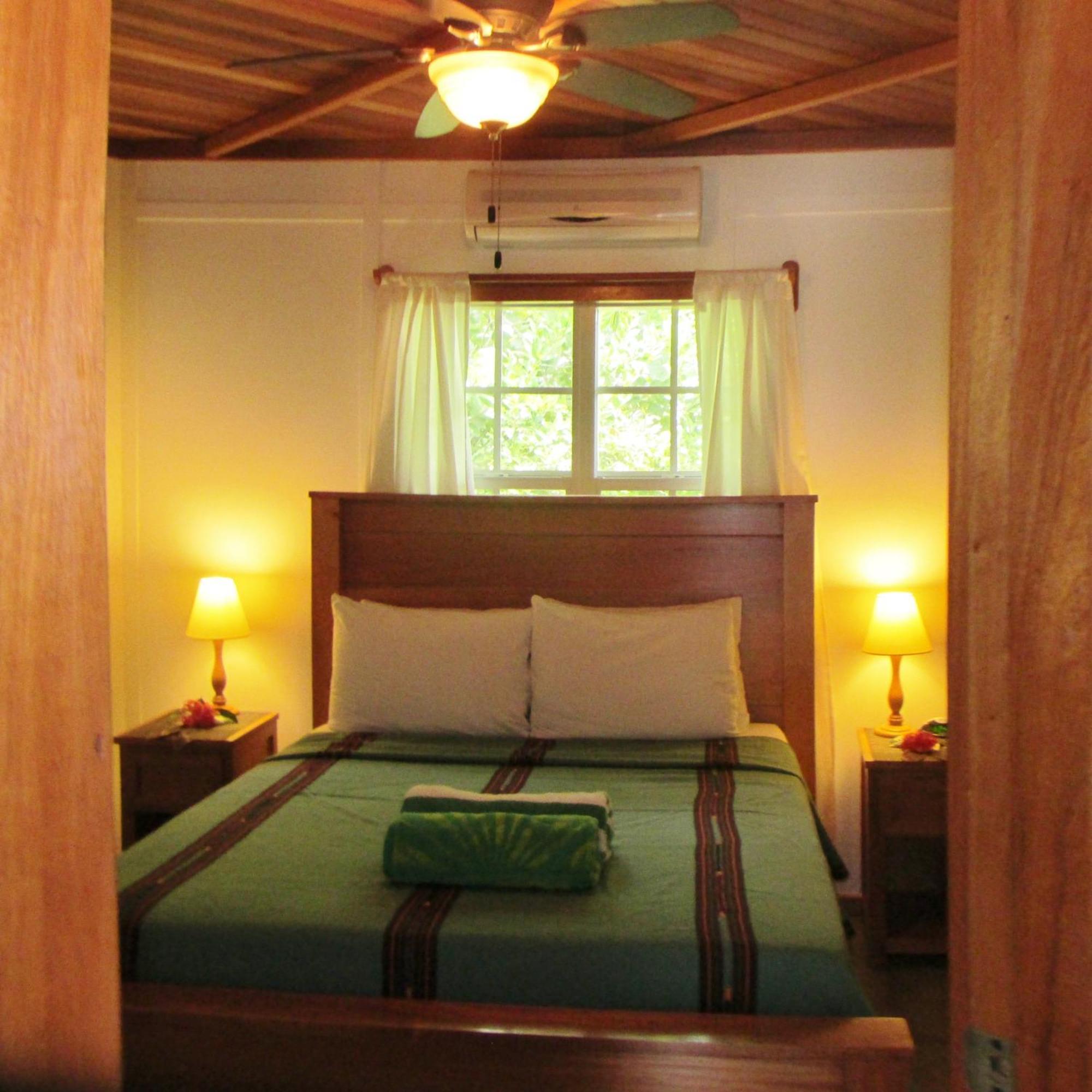 Cocotal Inn And Cabanas San Pedro  Rum bild