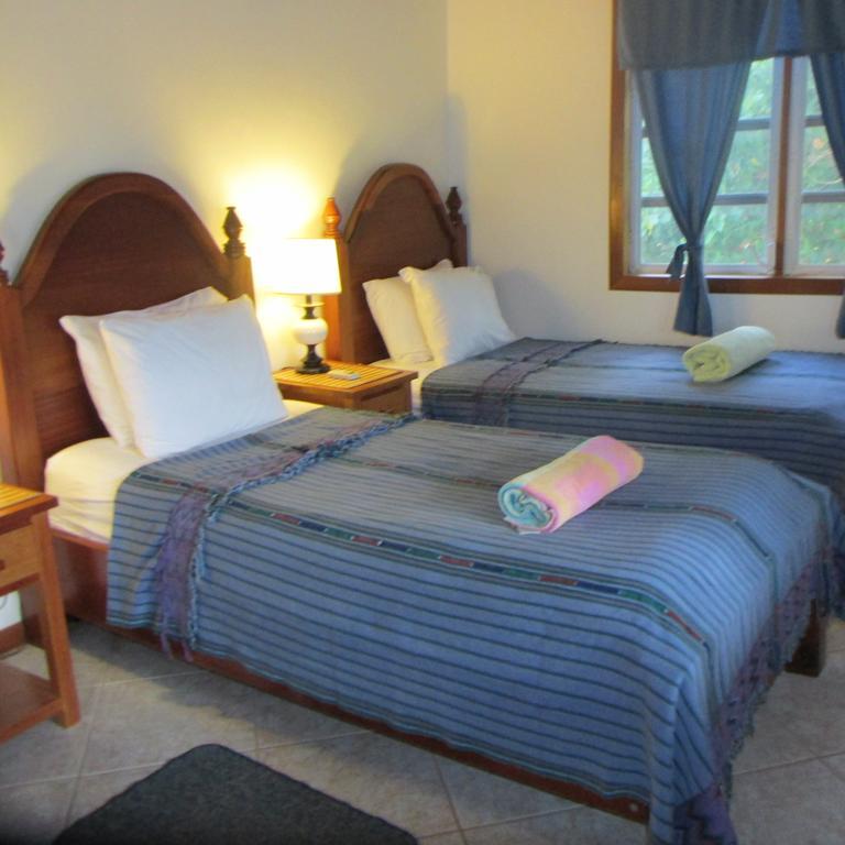Cocotal Inn And Cabanas San Pedro  Rum bild